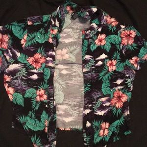 cropped, button up, “tourist” shirt